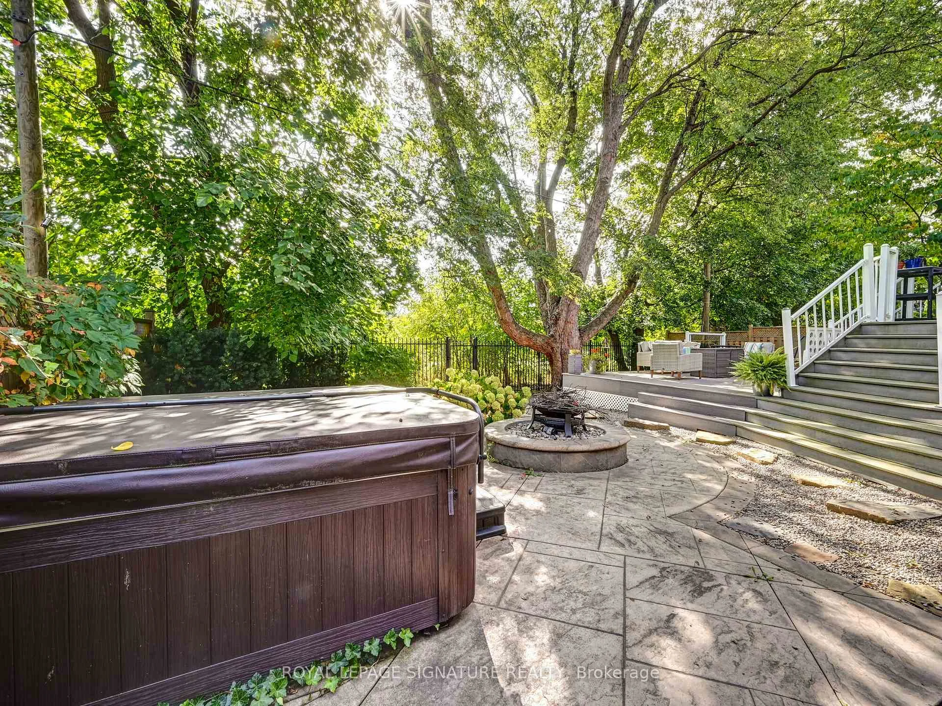 Photo 72 of 762 Duchess Drive, Mississauga, Lakeview — HOMEH