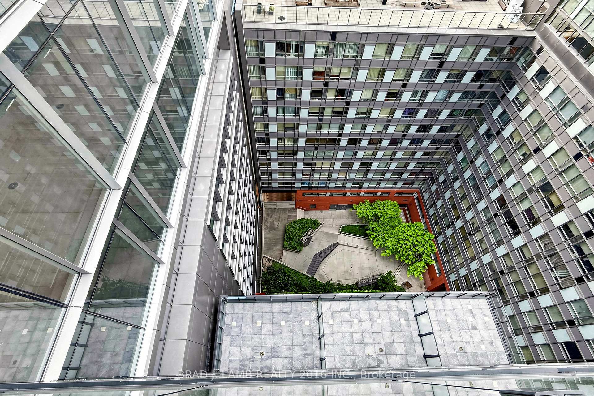 Photo 30 of Unit 1505, 284 King Street E, Toronto, Moss Park — HOMEH