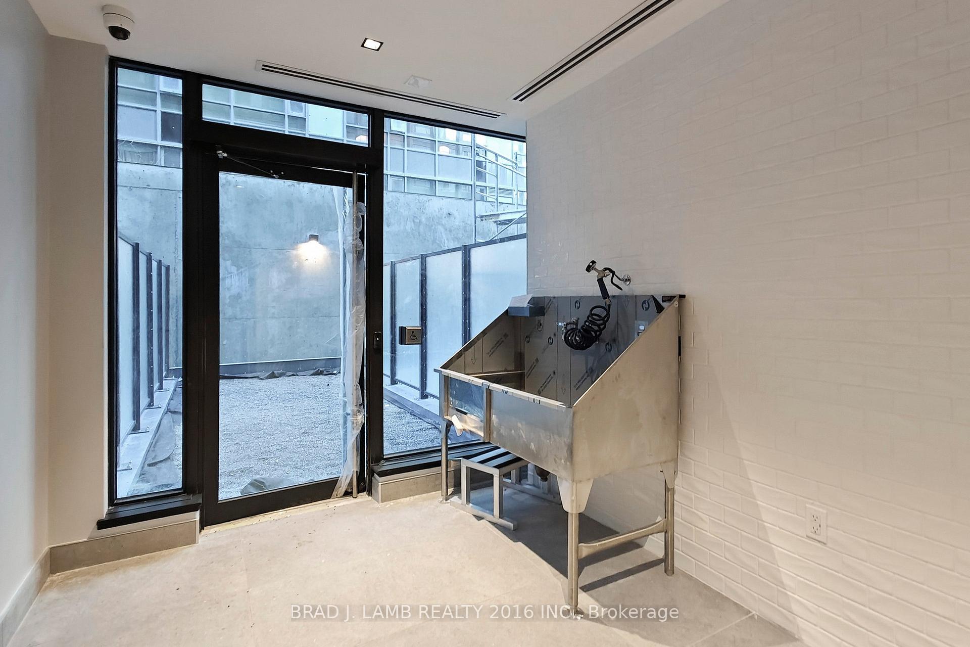 Photo 33 of Unit 1505, 284 King Street E, Toronto, Moss Park — HOMEH