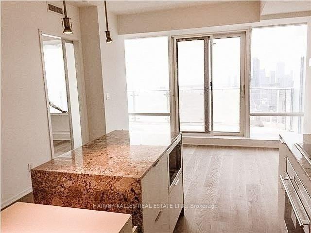 Photo 3 of Unit 6005, 1 Bloor Street E, Toronto, Church-Yonge Corridor — HOMEH