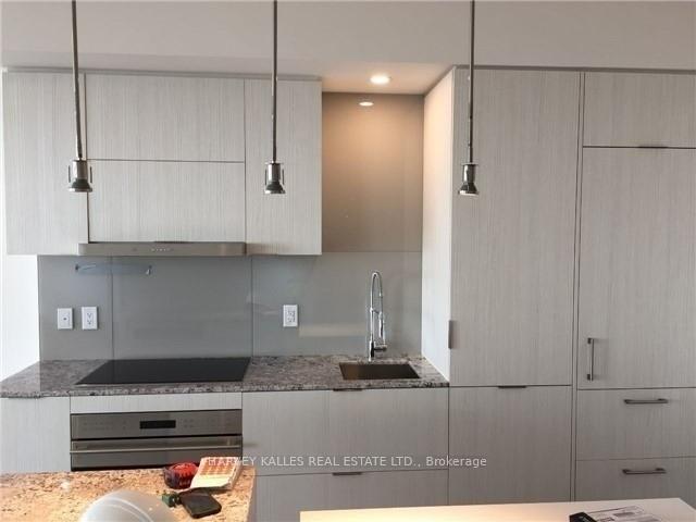 Photo 8 of Unit 6005, 1 Bloor Street E, Toronto, Church-Yonge Corridor — HOMEH