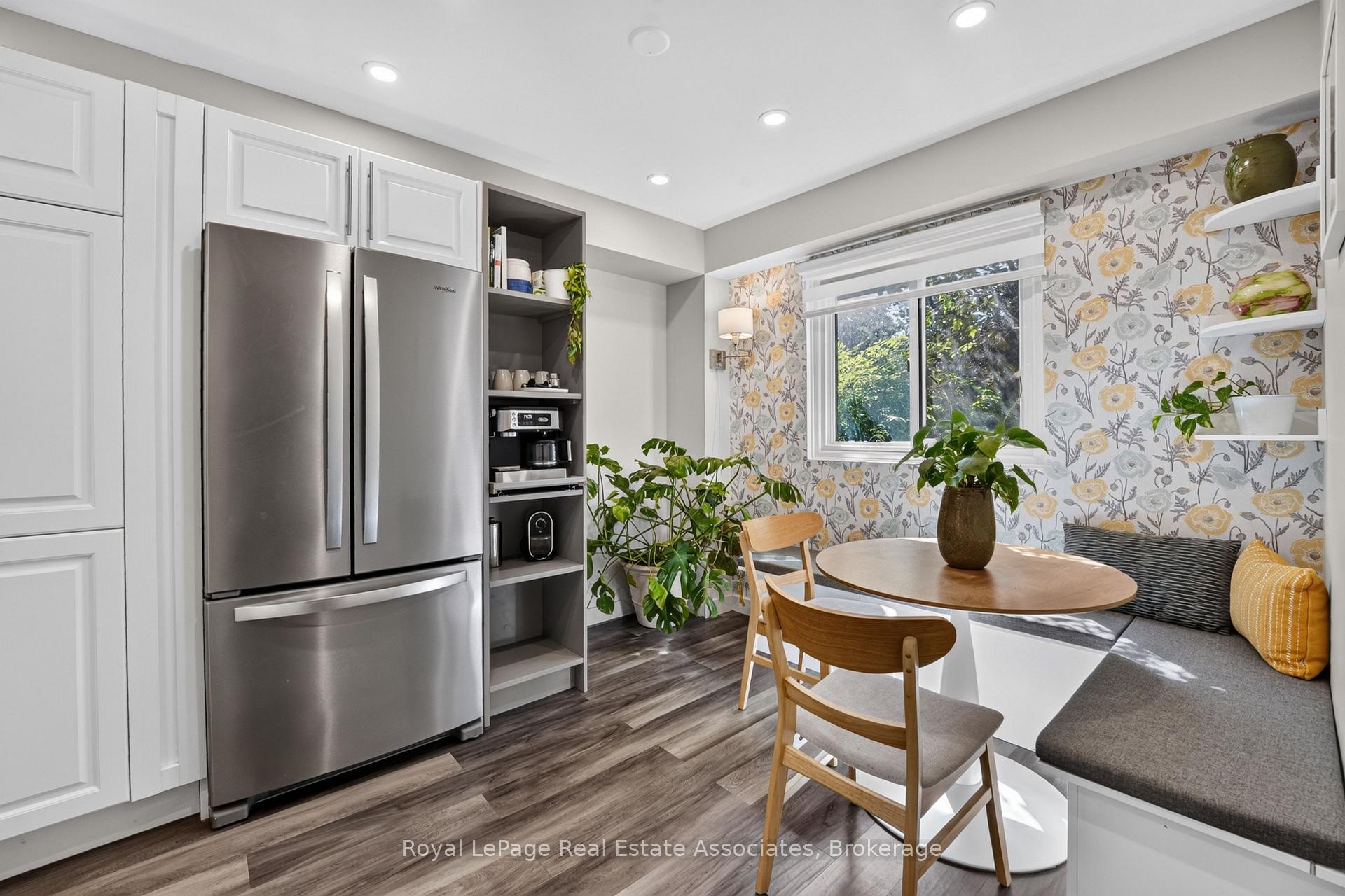 Photo 3 of Unit 8, 59 Maple Avenue, Halton Hills, Georgetown — HOMEH