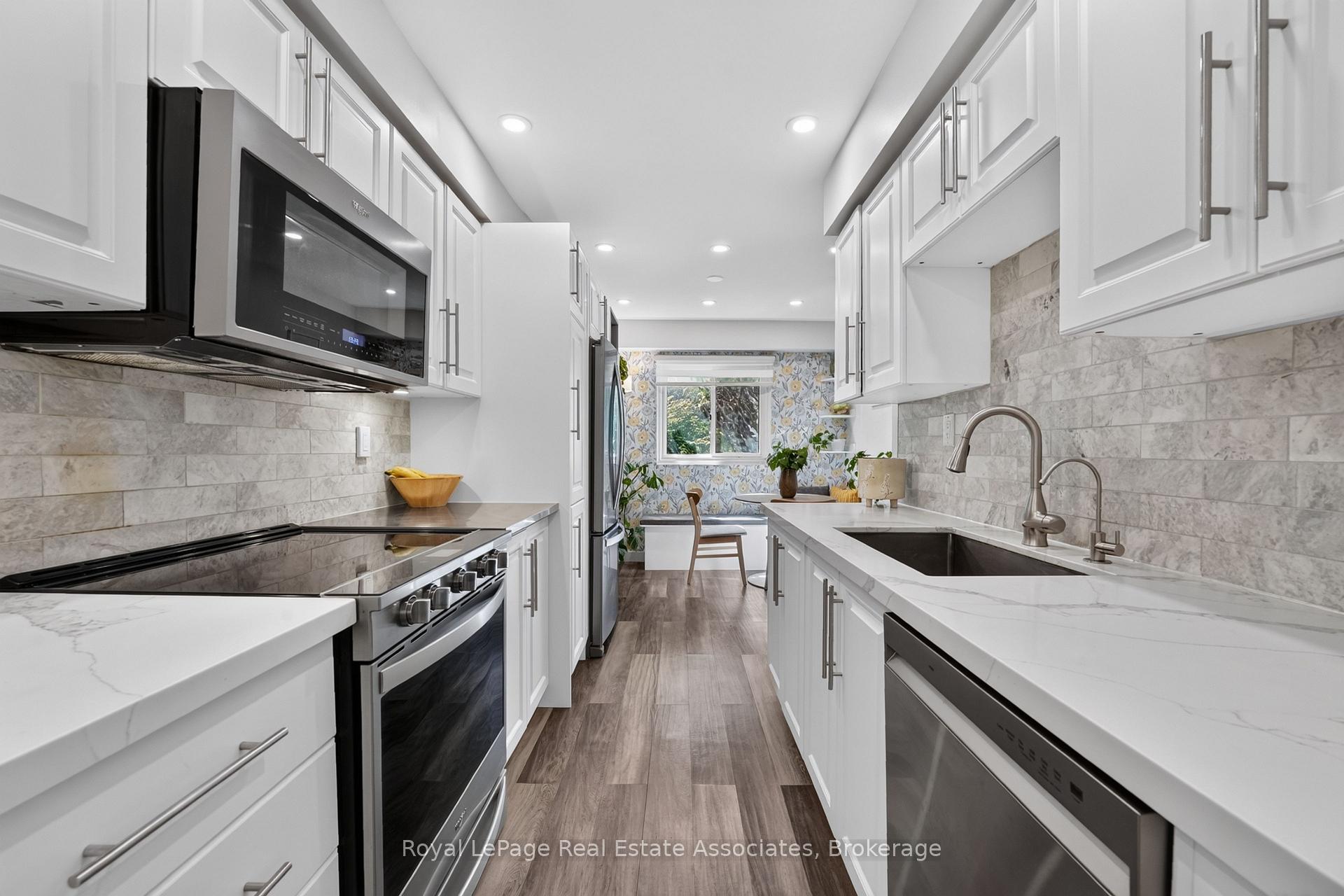Photo 2 of Unit 8, 59 Maple Avenue, Halton Hills, Georgetown — HOMEH