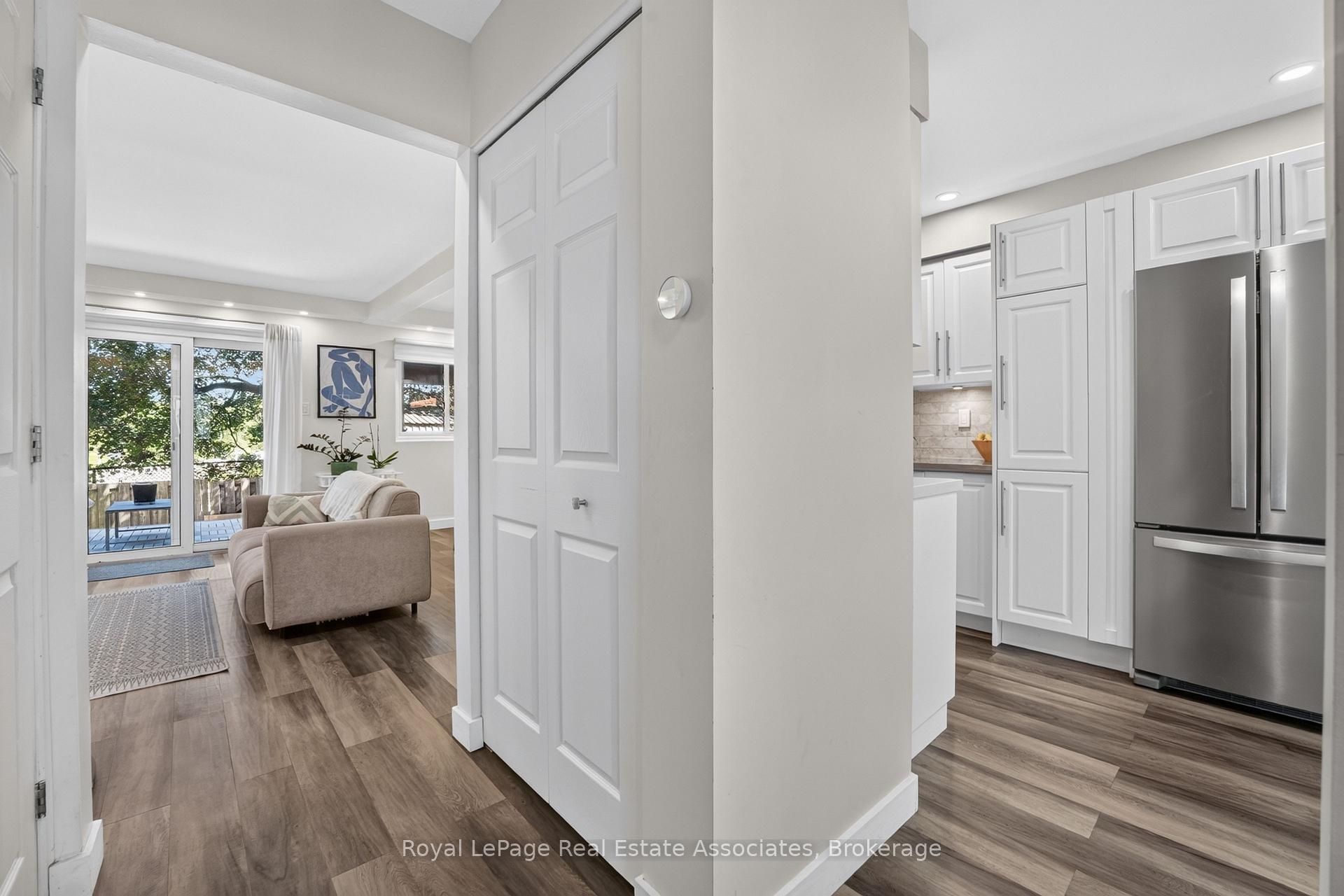 Photo 7 of Unit 8, 59 Maple Avenue, Halton Hills, Georgetown — HOMEH