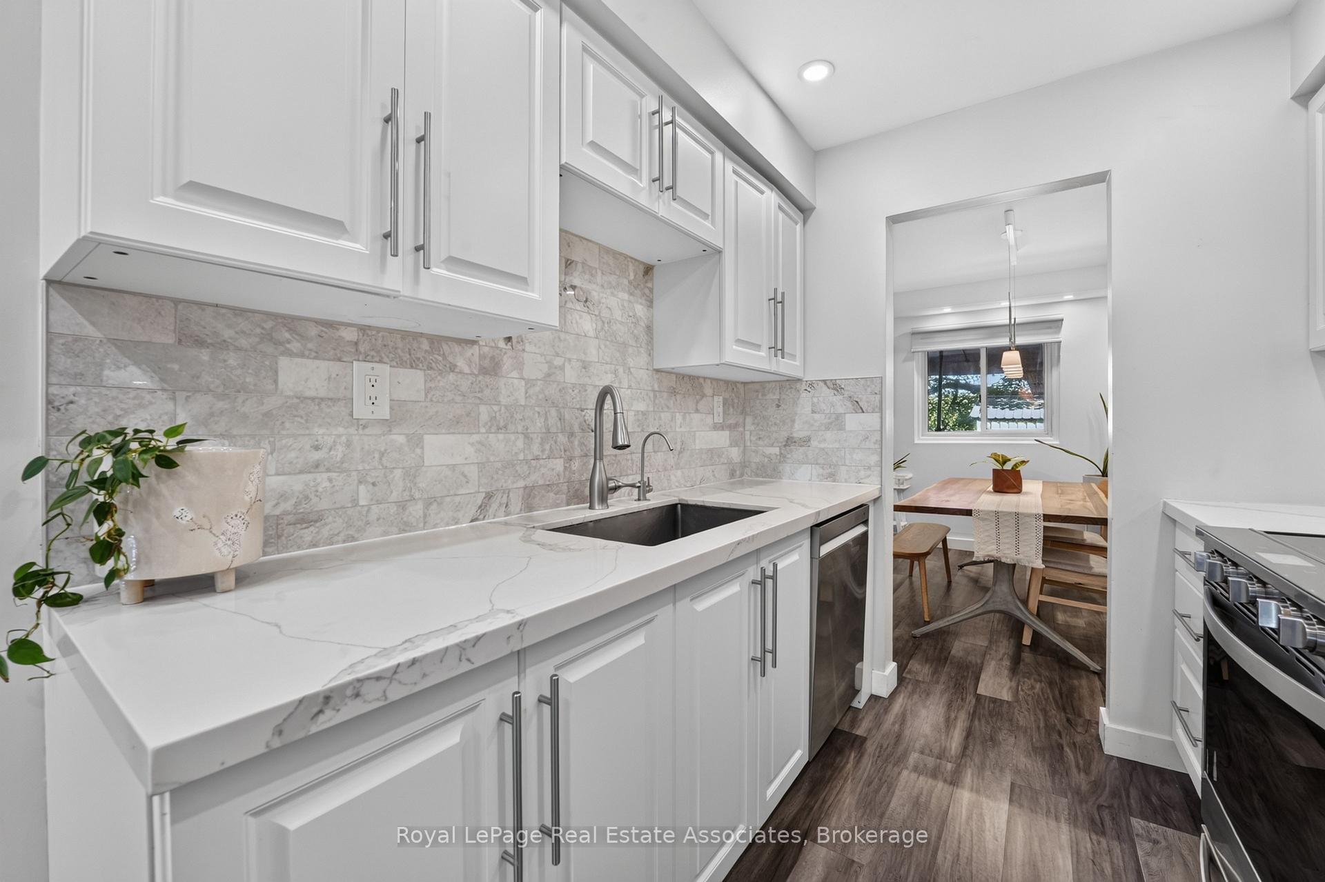Photo 13 of Unit 8, 59 Maple Avenue, Halton Hills, Georgetown — HOMEH