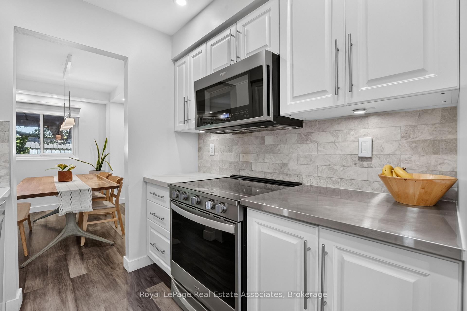 Photo 14 of Unit 8, 59 Maple Avenue, Halton Hills, Georgetown — HOMEH