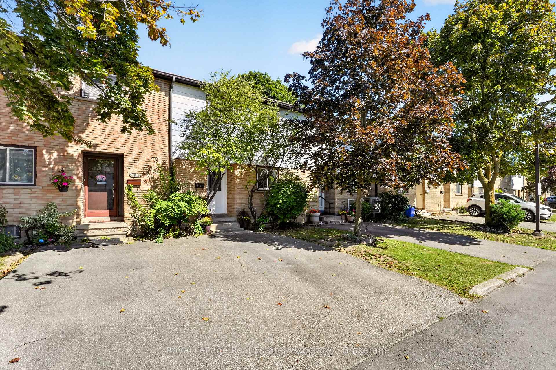 Photo 47 of Unit 8, 59 Maple Avenue, Halton Hills, Georgetown — HOMEH