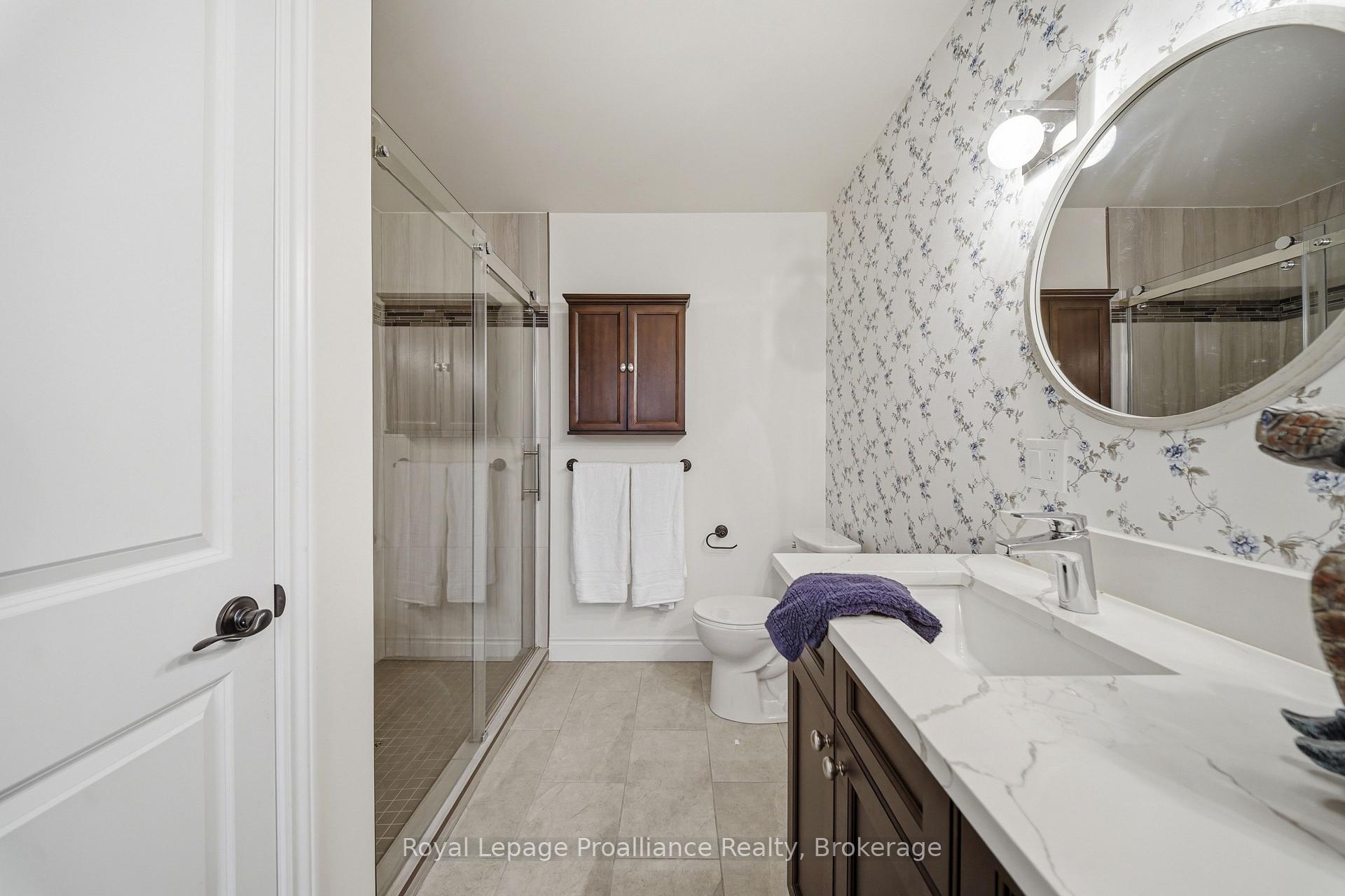 Photo 30 of 32 Walnut Crescent, Belleville, Thurlow Ward — HOMEH