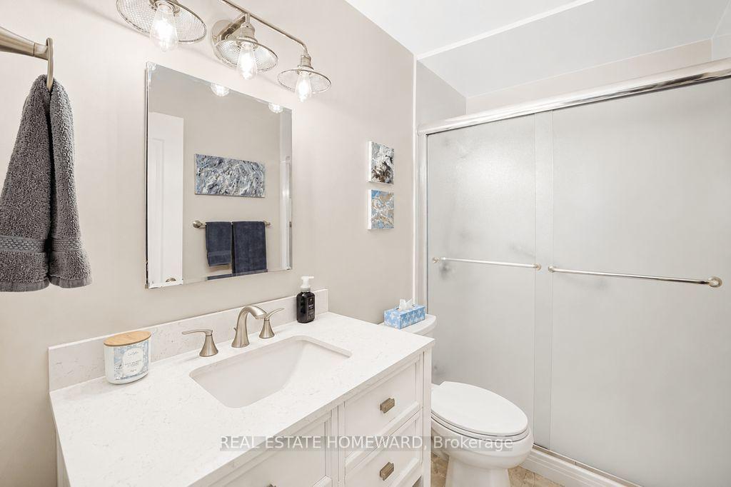 Photo 13 of Unit 304, 1941 Queen Street E, Toronto, The Beaches — HOMEH