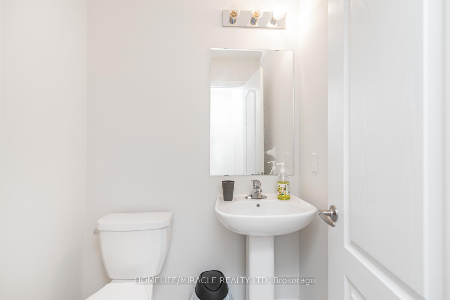 Photo 11 of 82 Baker Street, Thorold, Thorold Downtown — HOMEH