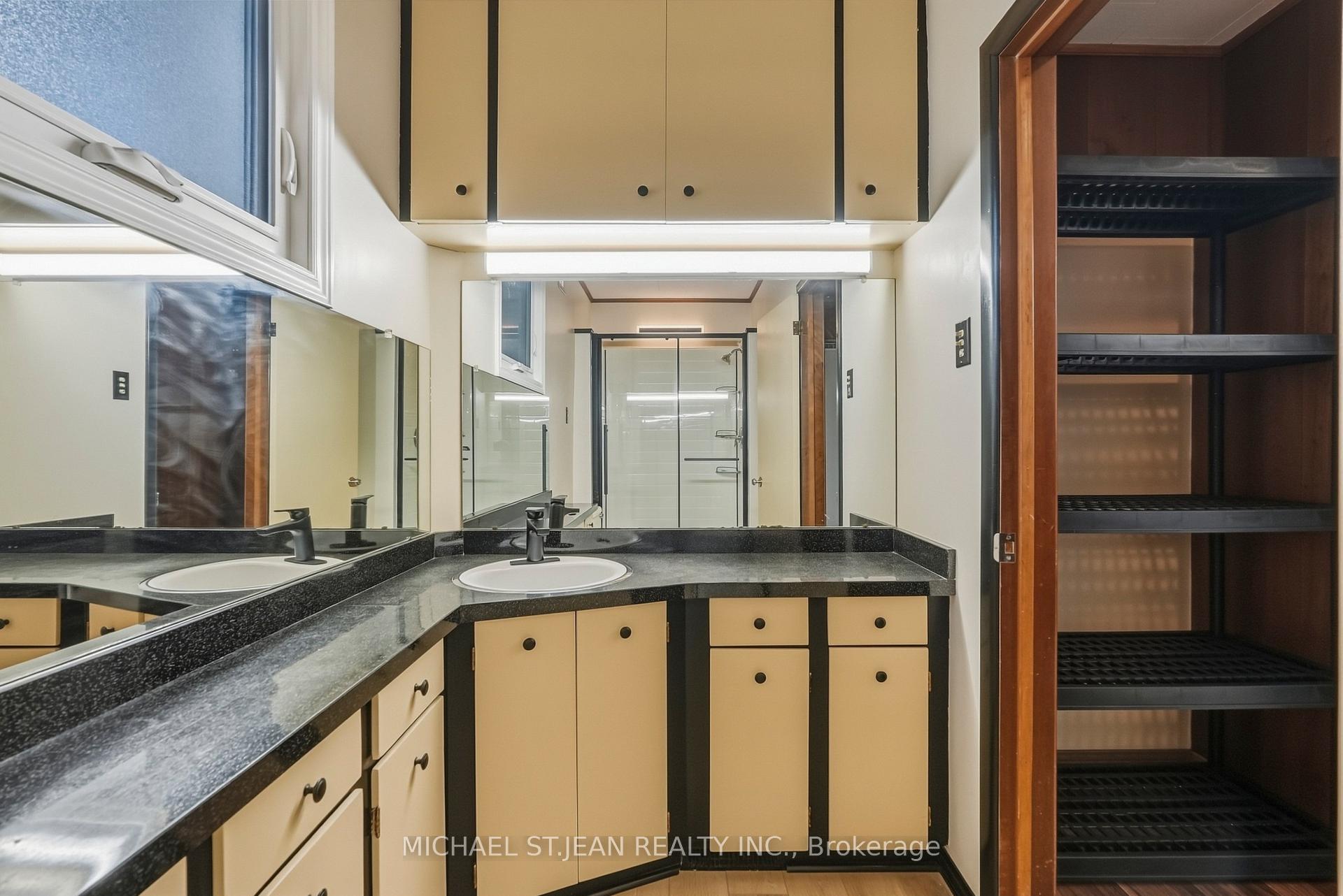 Photo 39 of 84 West Avenue S, Hamilton, Stinson — HOMEH
