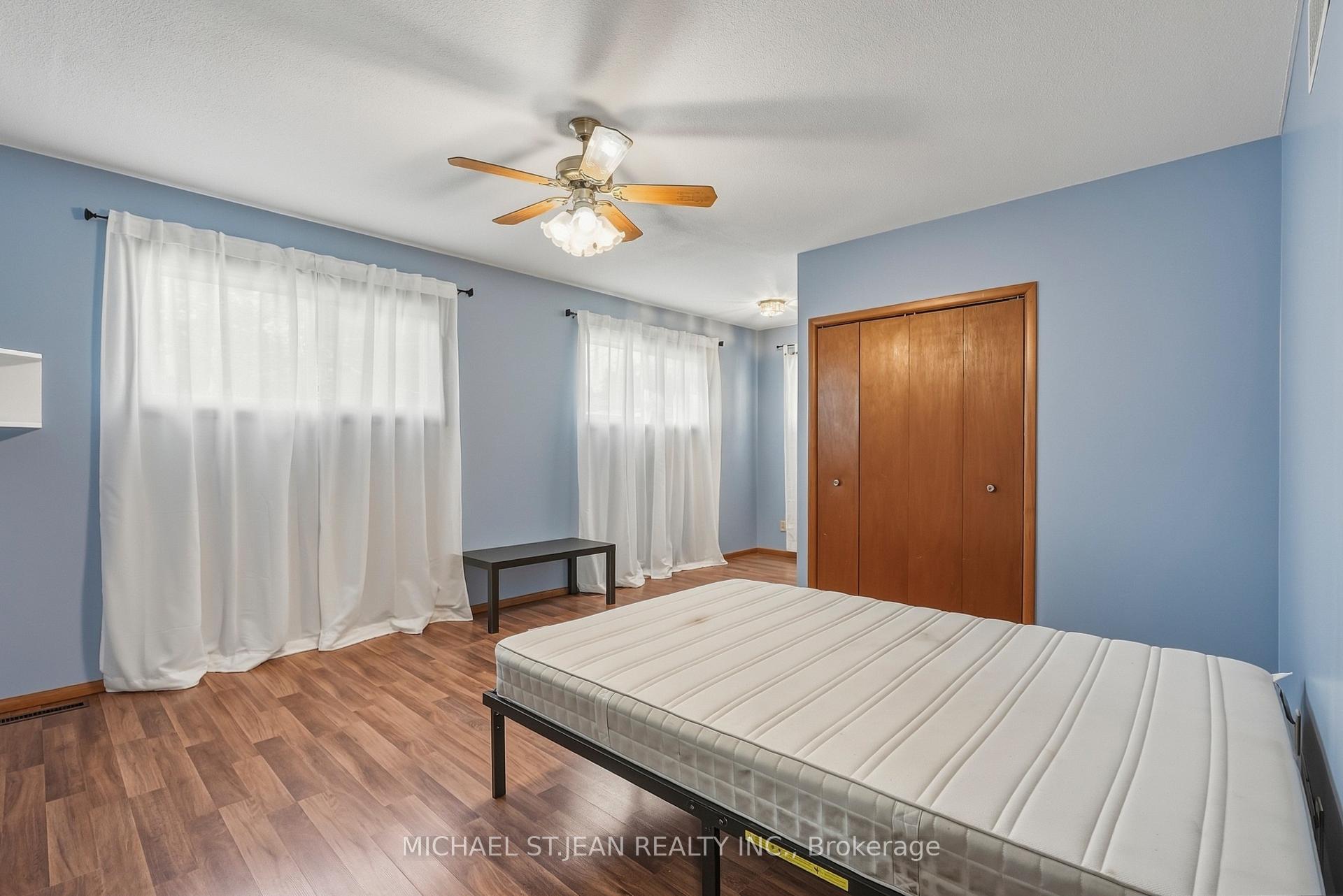 Photo 40 of 84 West Avenue S, Hamilton, Stinson — HOMEH
