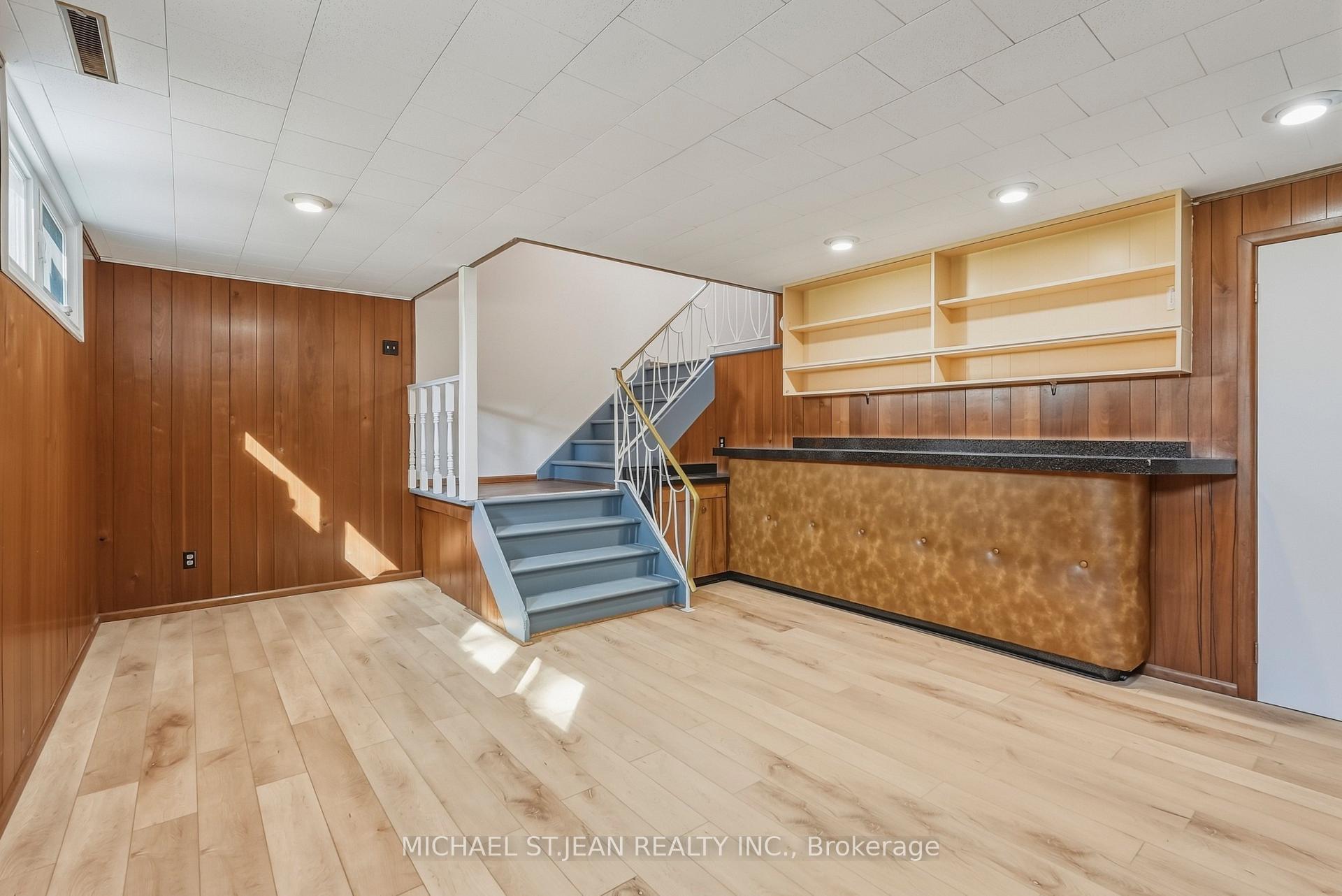 Photo 44 of 84 West Avenue S, Hamilton, Stinson — HOMEH