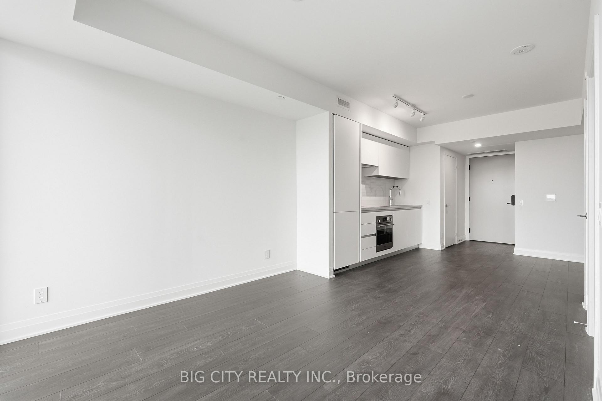 Photo 10 of Unit 1908, 25 Frederick Todd Way, Toronto, Thorncliffe Park — HOMEH