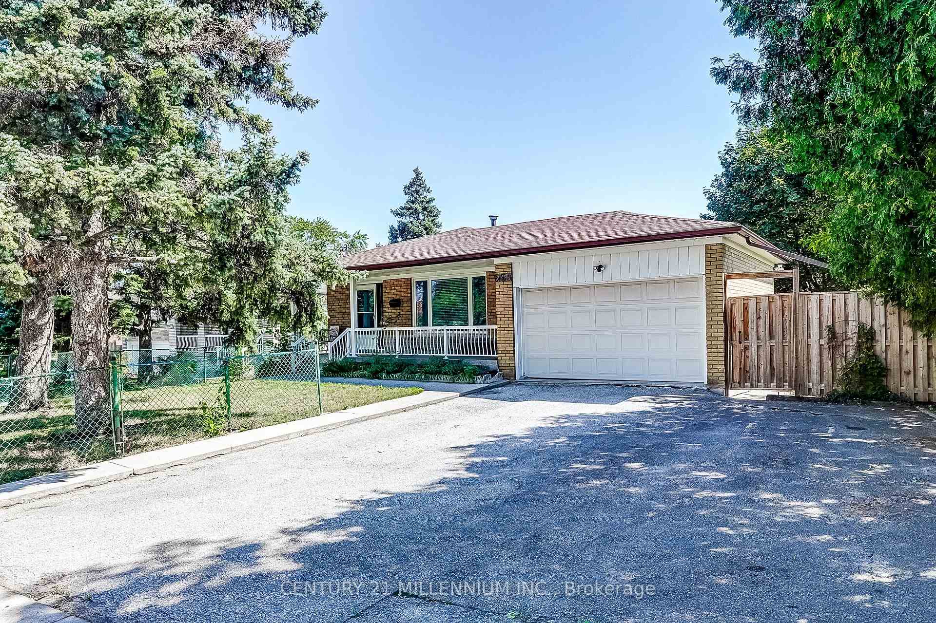 Front of 239 Driftwood Avenue
