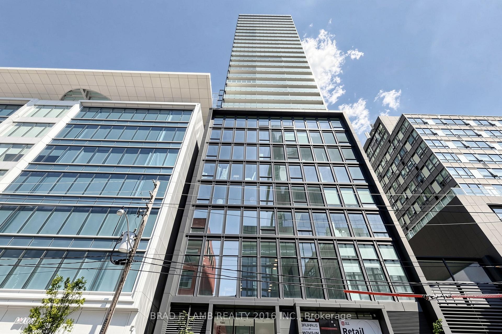 Photo of Unit 2004, 284 King Street E