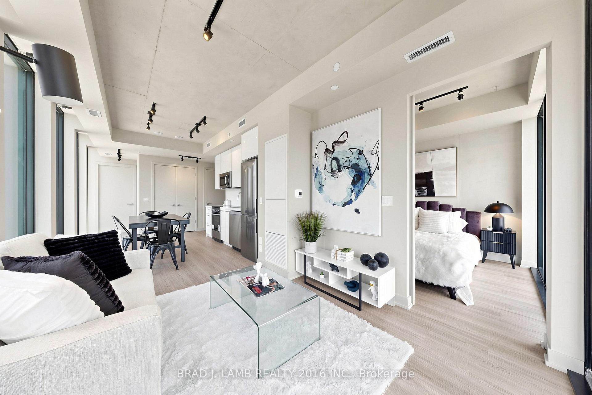 Photo 6 of Unit 2004, 284 King Street E, Toronto, Moss Park — HOMEH