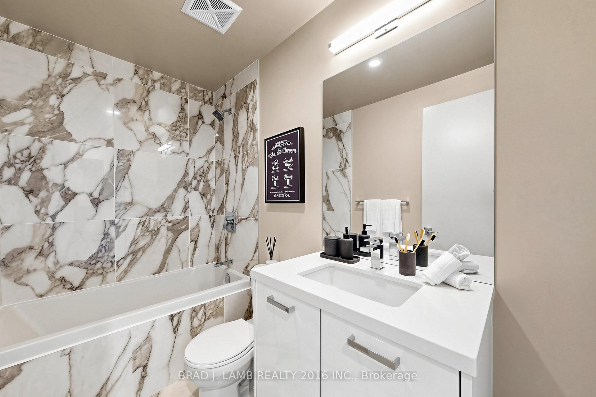 Photo 23 of Unit 2004, 284 King Street E, Toronto, Moss Park — HOMEH