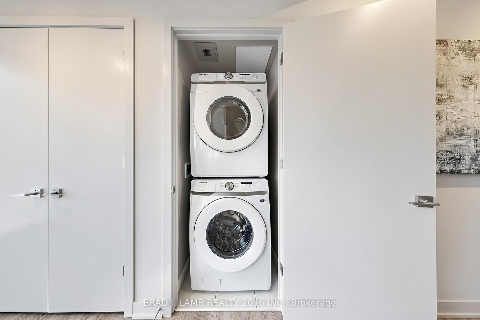 Photo 24 of Unit 2004, 284 King Street E, Toronto, Moss Park — HOMEH