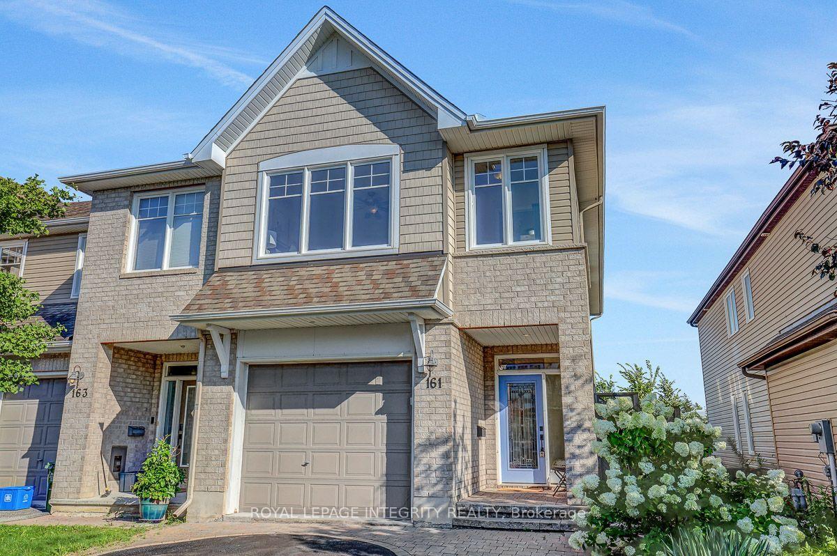 Front of 161 Mojave Crescent
