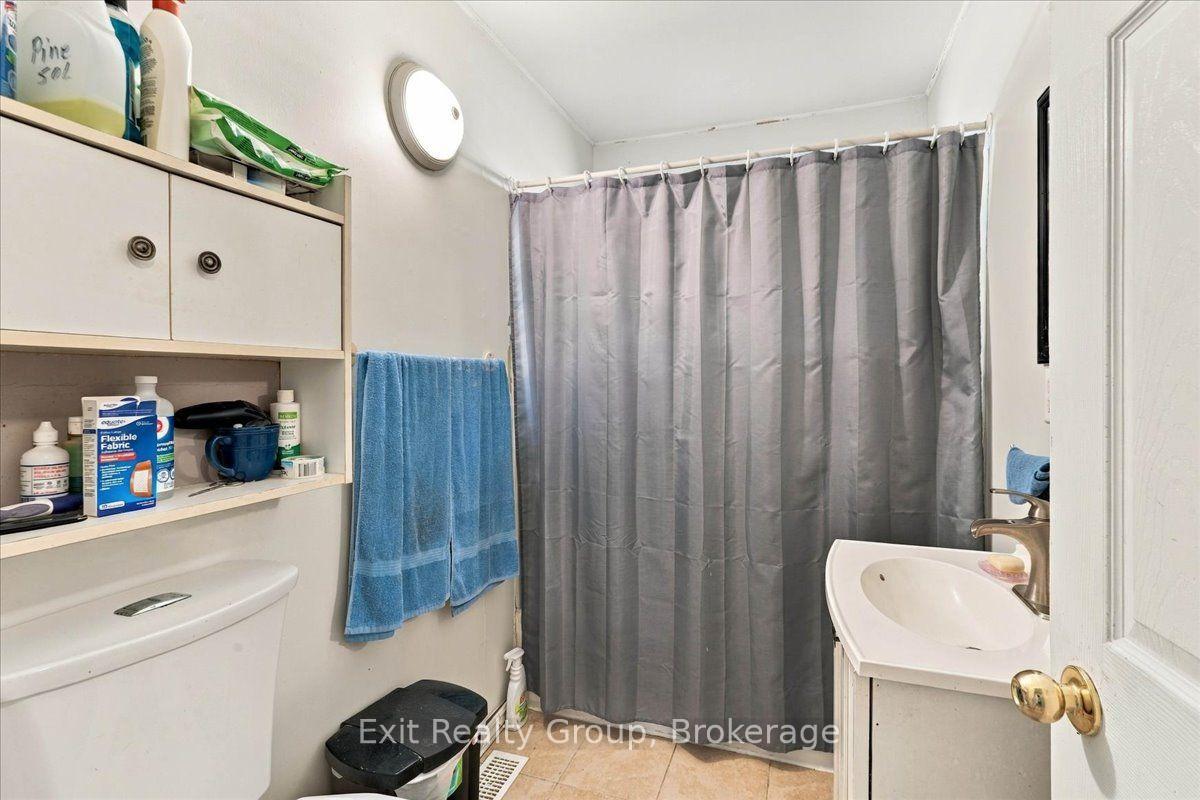 Photo 11 of 2298 Hamilton Road, Quinte West, Sidney Ward — HOMEH