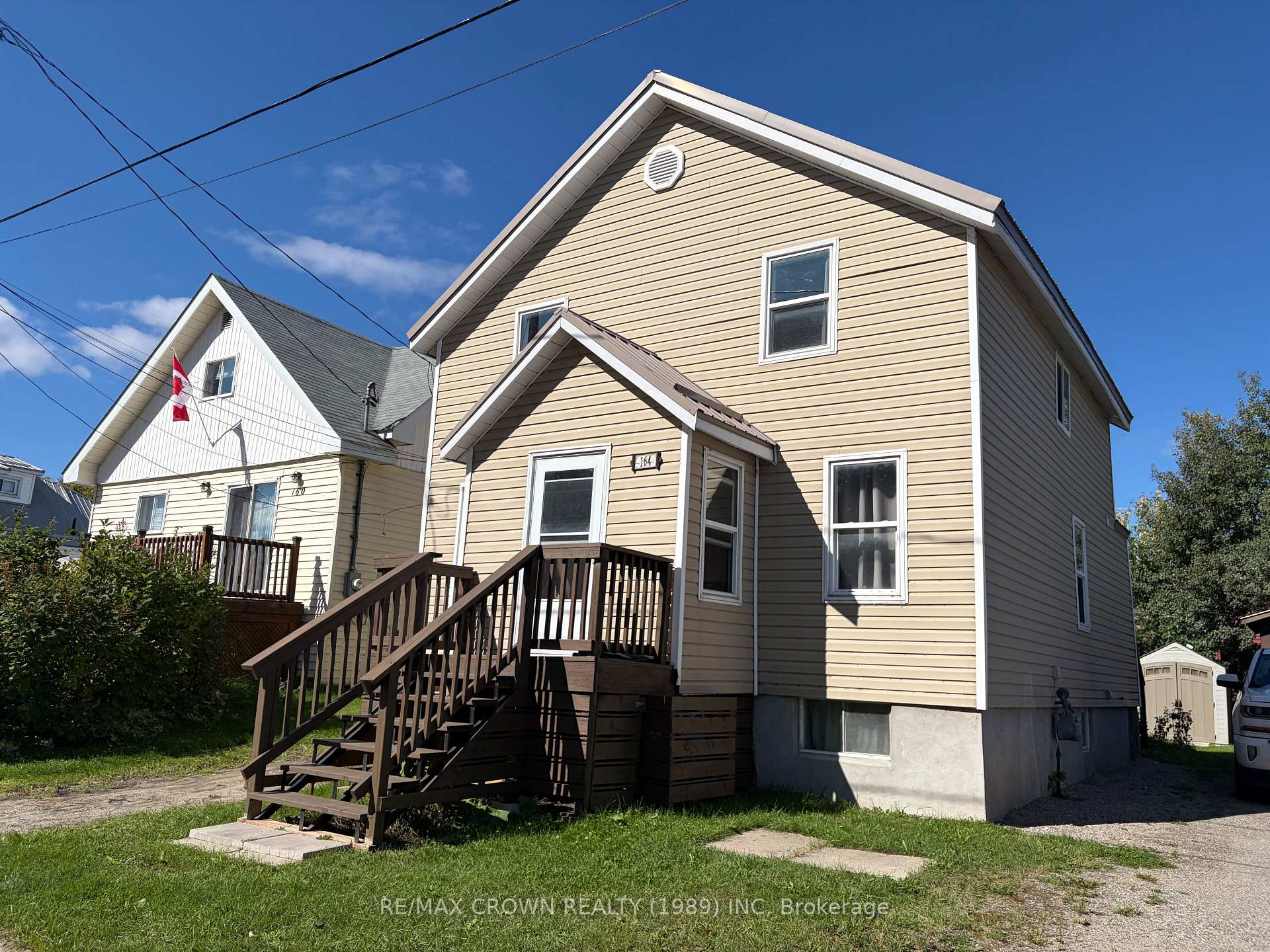 Front of 164 Bloor Avenue