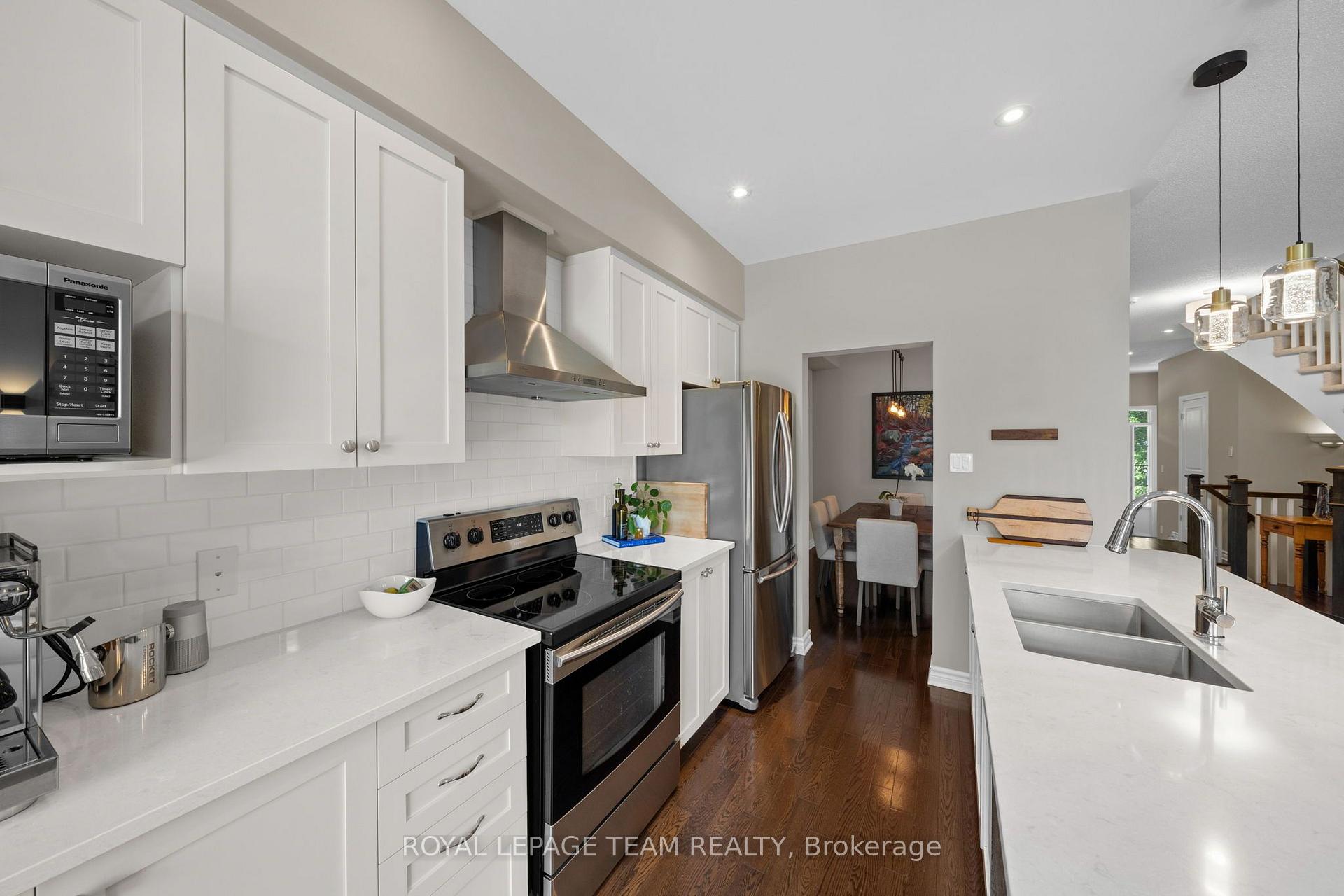 Photo 12 of 1196 Tischart Crescent, Ottawa, Kanata - Kanata Lakes/Heritage Hills — HOMEH