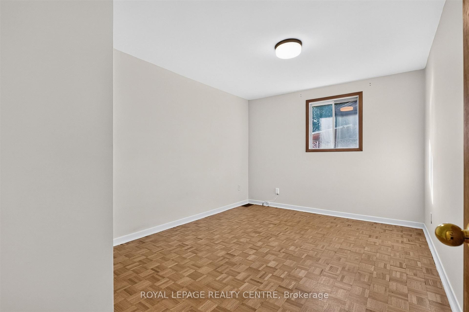 Photo 11 of Unit Upper, 55 Russett Avenue, Toronto, Dovercourt-Wallace Emerson-Junction — HOMEH