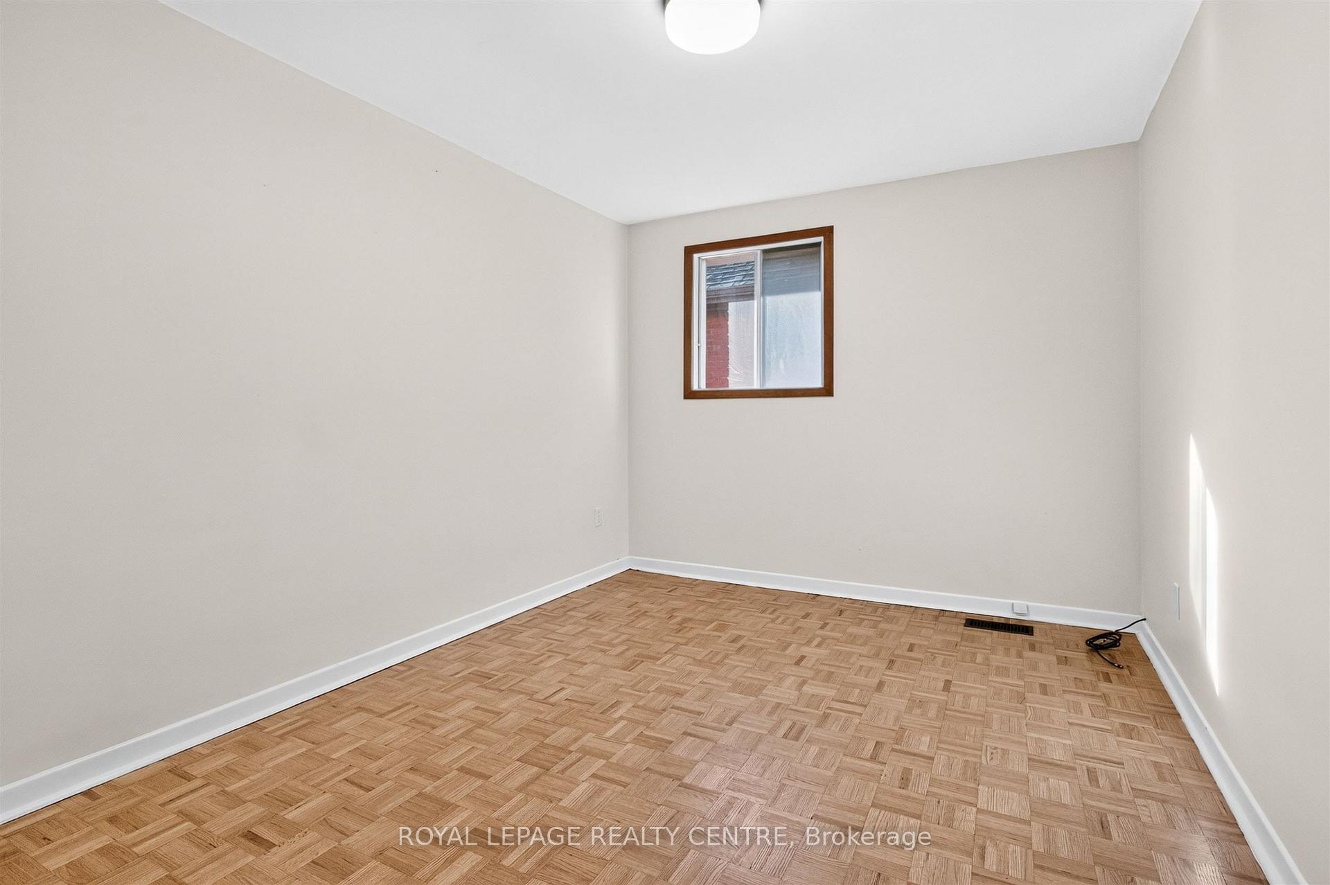 Photo 14 of Unit Upper, 55 Russett Avenue, Toronto, Dovercourt-Wallace Emerson-Junction — HOMEH