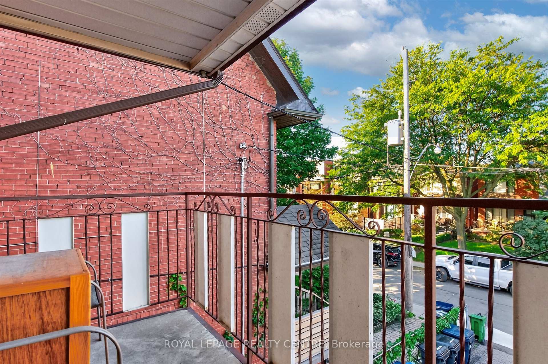 Photo 18 of Unit Upper, 55 Russett Avenue, Toronto, Dovercourt-Wallace Emerson-Junction — HOMEH