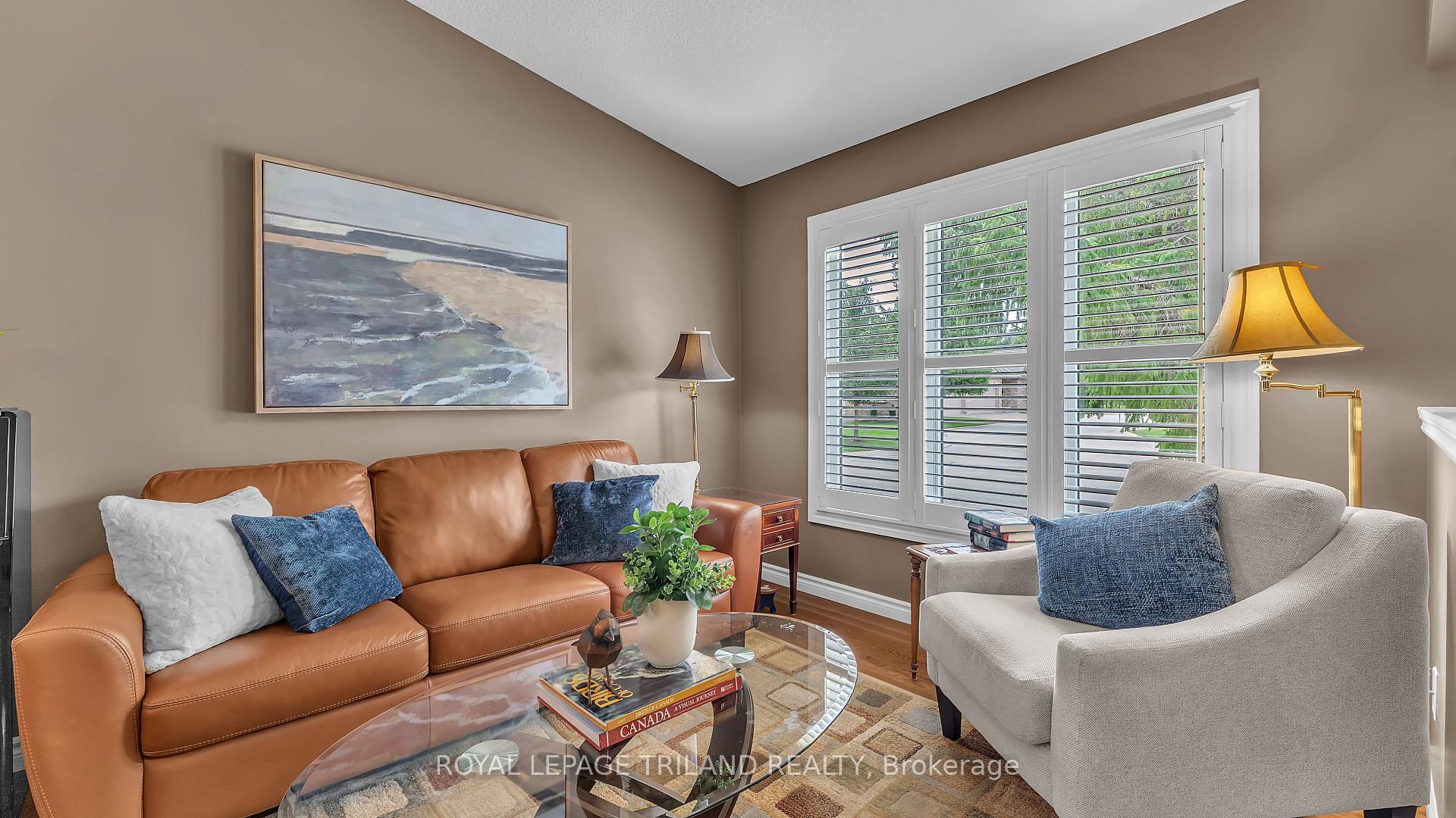 Photo 5 of Unit 31, 572 Thistlewood Drive, London, North C — HOMEH