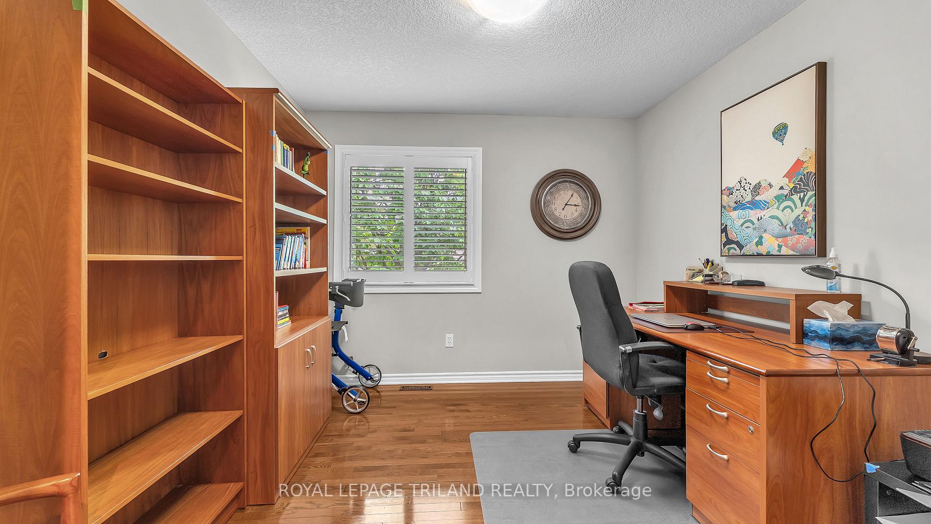 Photo 13 of Unit 31, 572 Thistlewood Drive, London, North C — HOMEH