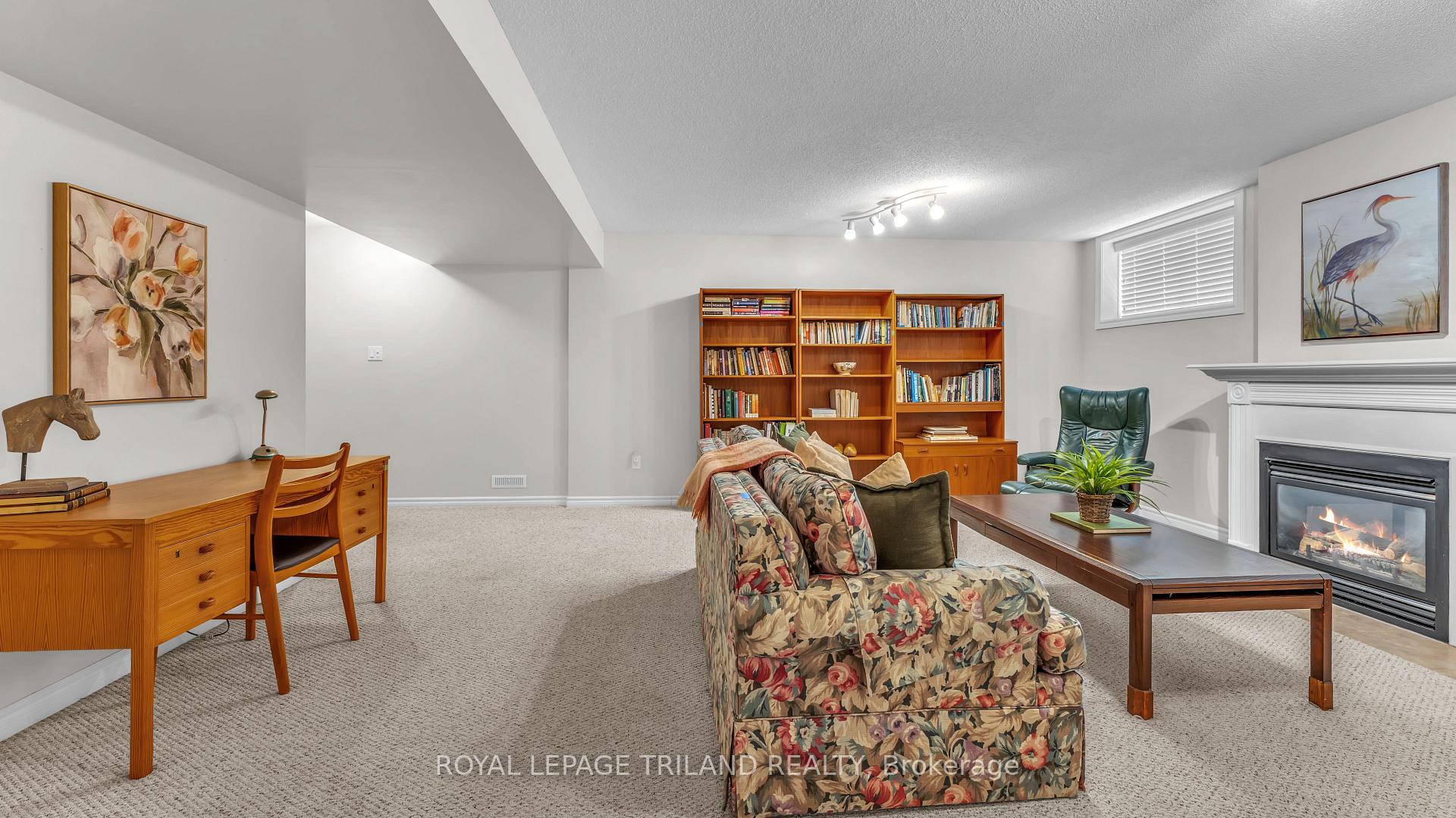 Photo 21 of Unit 31, 572 Thistlewood Drive, London, North C — HOMEH