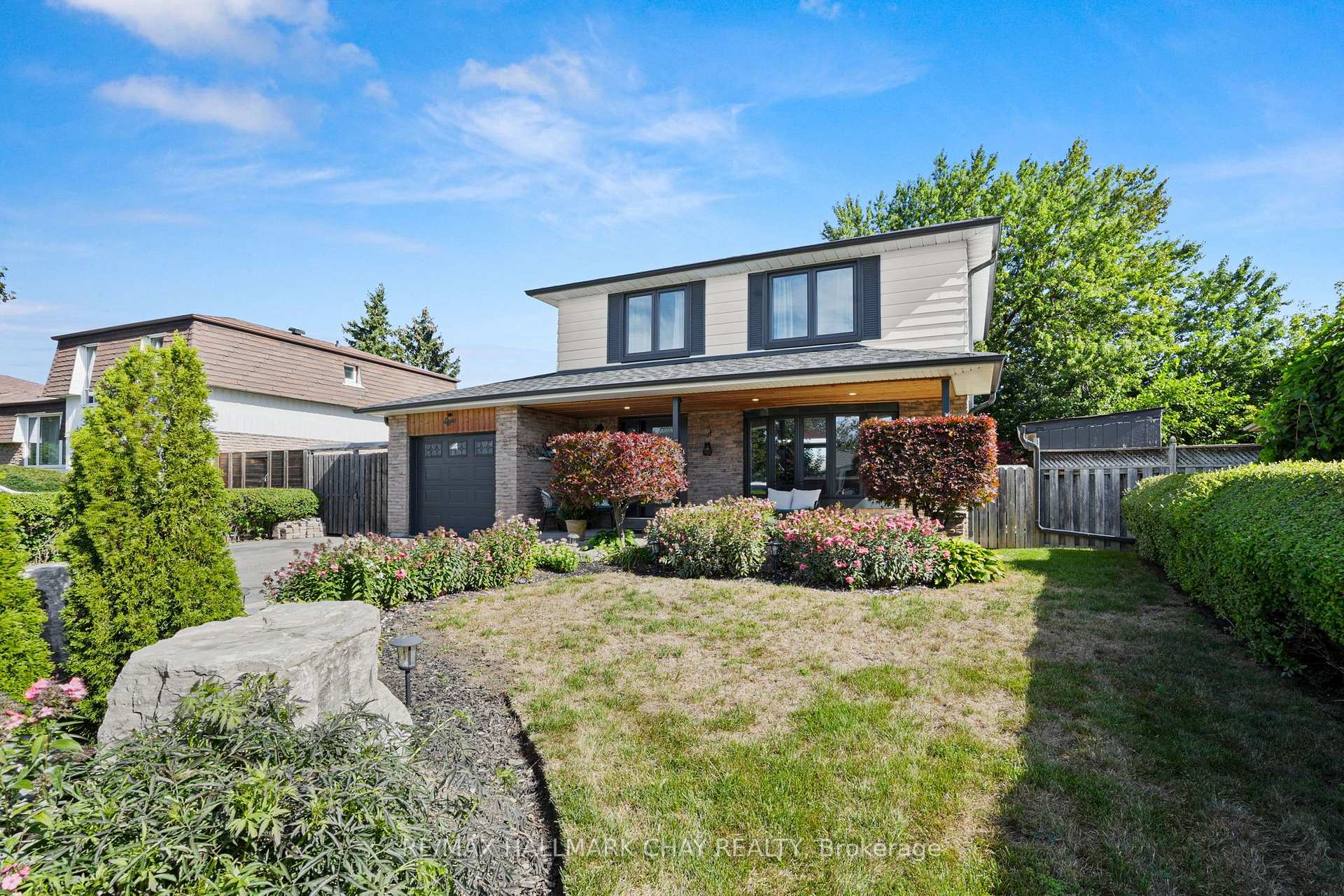 Photo 2 of 8 Grassington Crescent, Brampton, Northgate — HOMEH