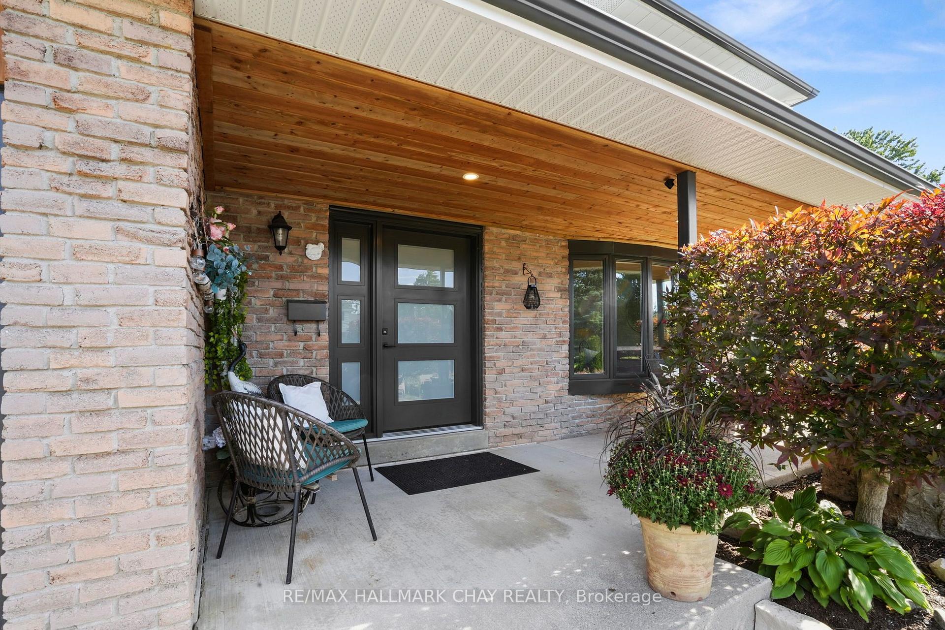 Photo 6 of 8 Grassington Crescent, Brampton, Northgate — HOMEH