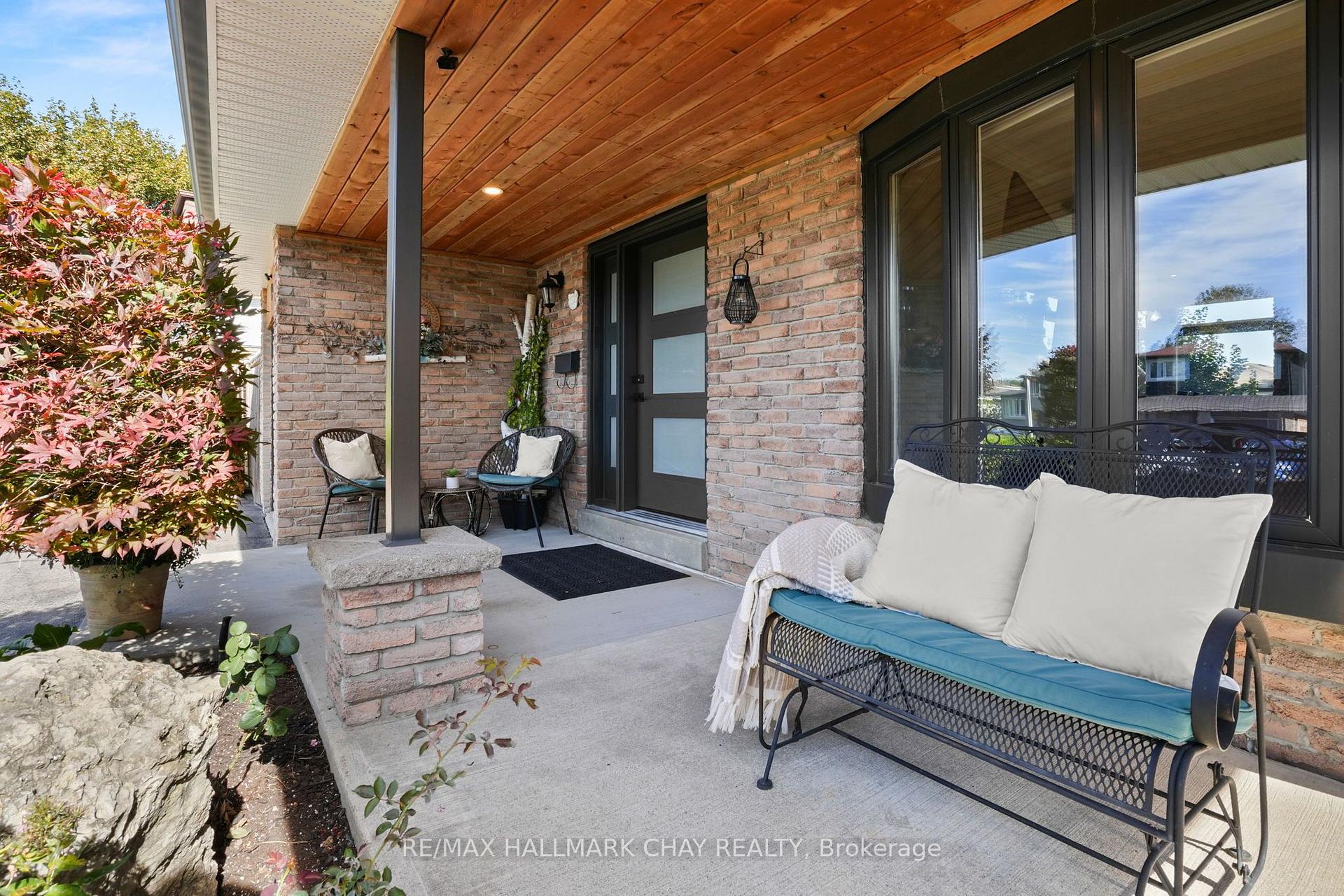 Photo 8 of 8 Grassington Crescent, Brampton, Northgate — HOMEH