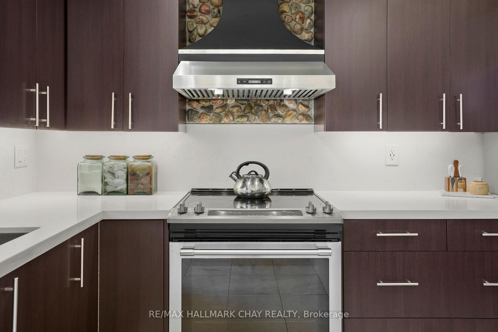 Photo 19 of 8 Grassington Crescent, Brampton, Northgate — HOMEH