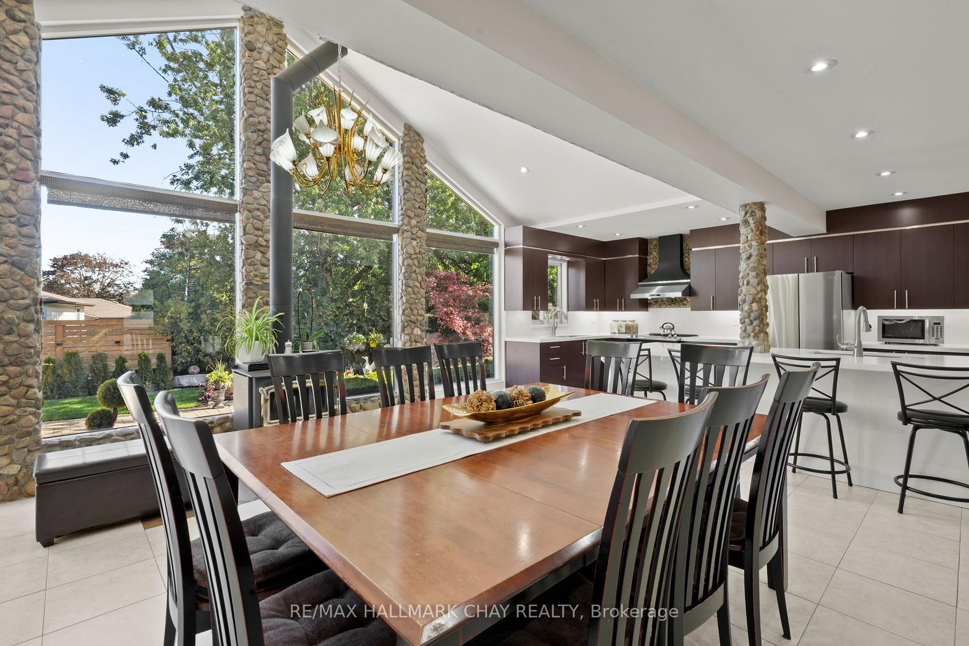 Photo 10 of 8 Grassington Crescent, Brampton, Northgate — HOMEH