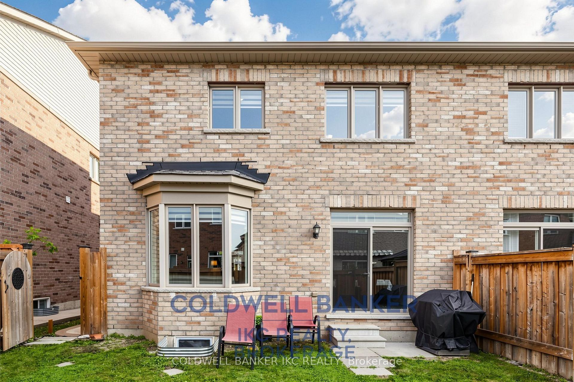 Photo 45 of 41 Merrybrook Trail N, Brampton, Northwest Brampton — HOMEH