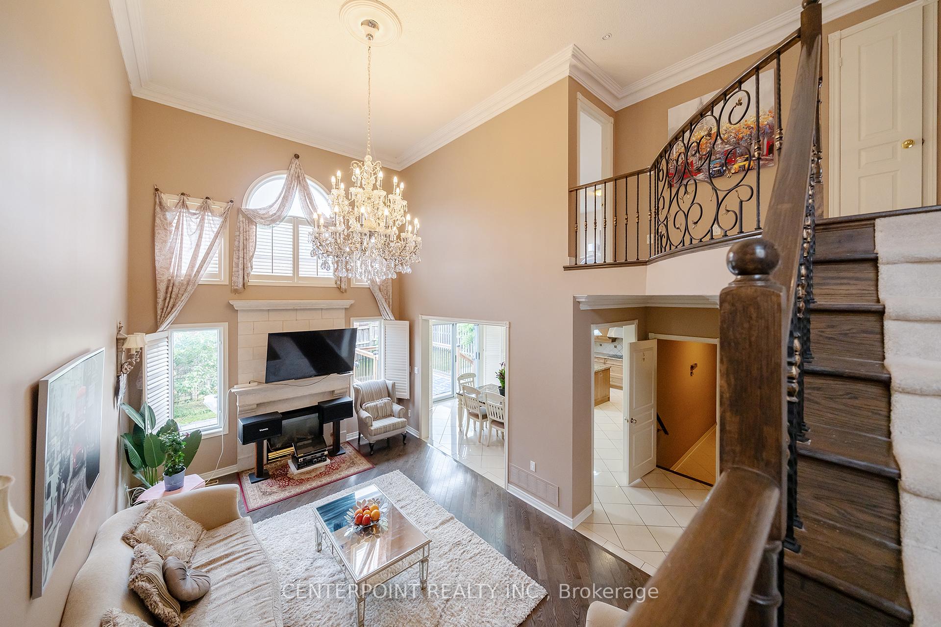 Photo 13 of 9 Summeridge Drive, Vaughan, Patterson — HOMEH