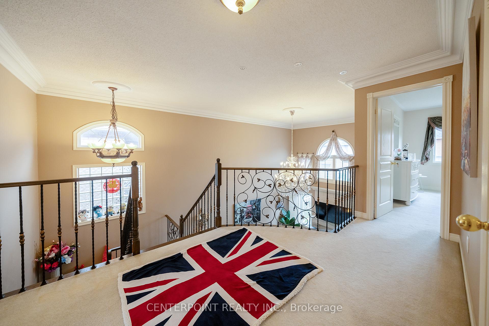 Photo 14 of 9 Summeridge Drive, Vaughan, Patterson — HOMEH
