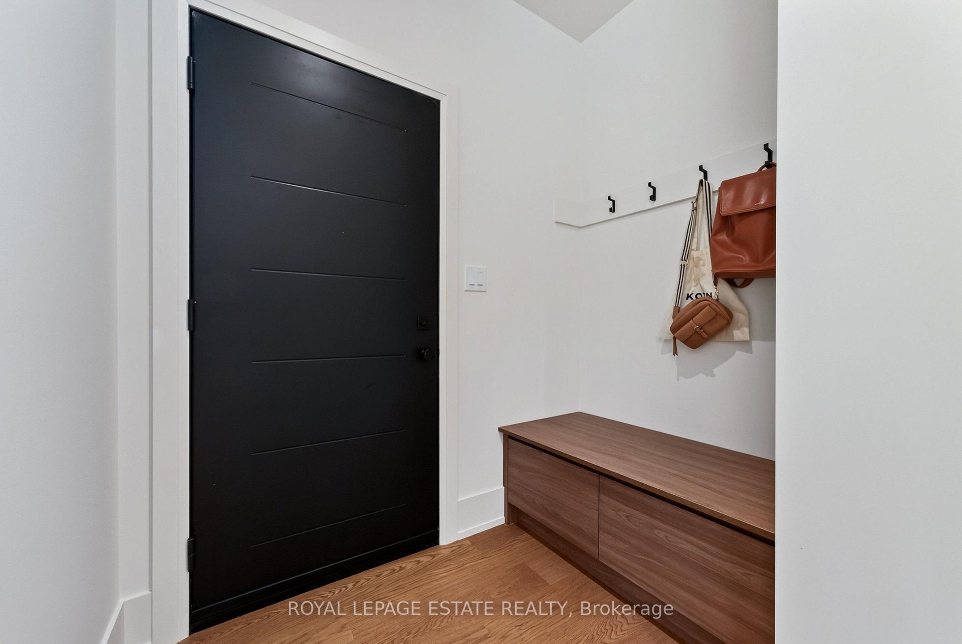 Photo 18 of 5 North Drive, Scarborough, Birchcliffe-Cliffside — HOMEH