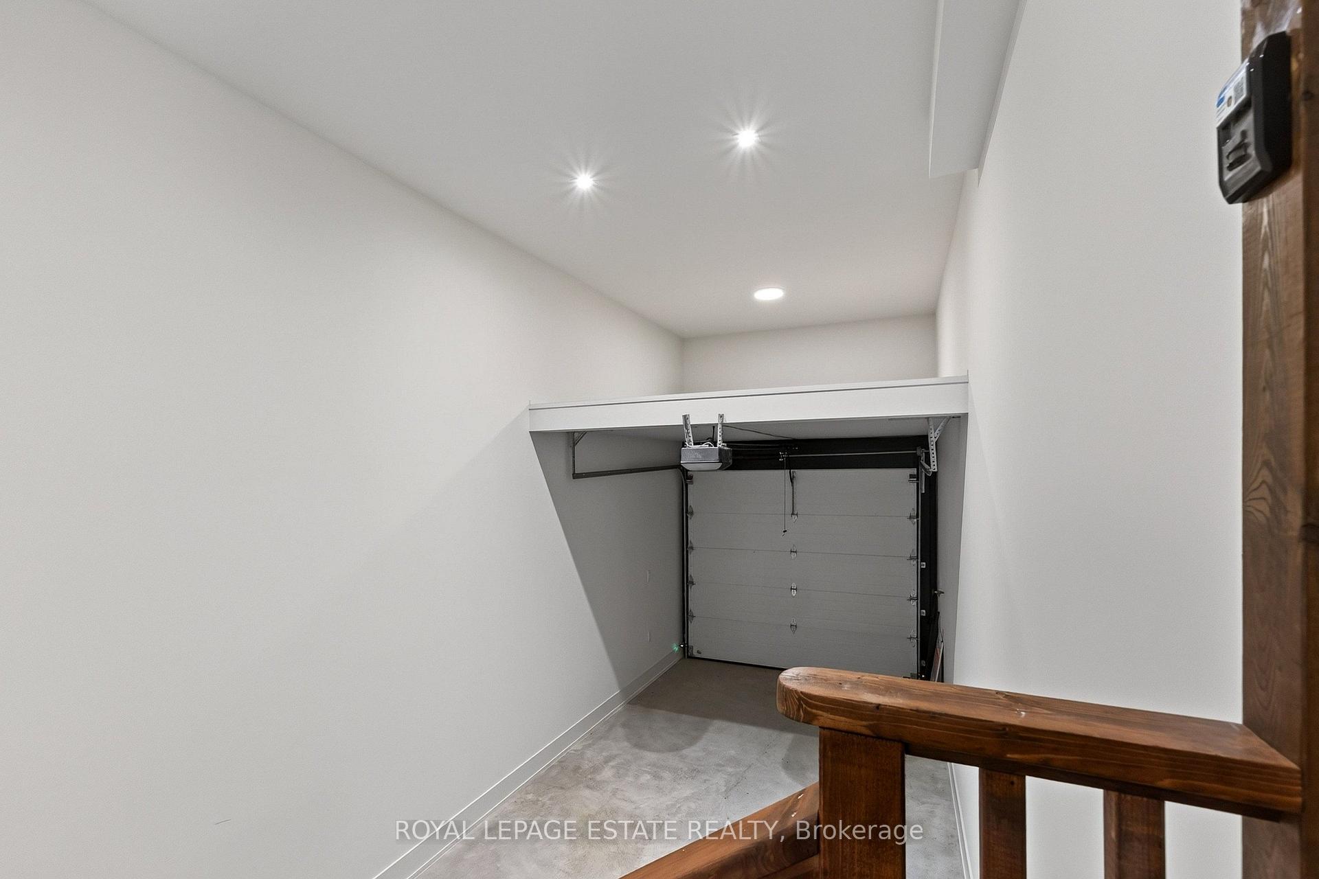 Photo 19 of 5 North Drive, Scarborough, Birchcliffe-Cliffside — HOMEH