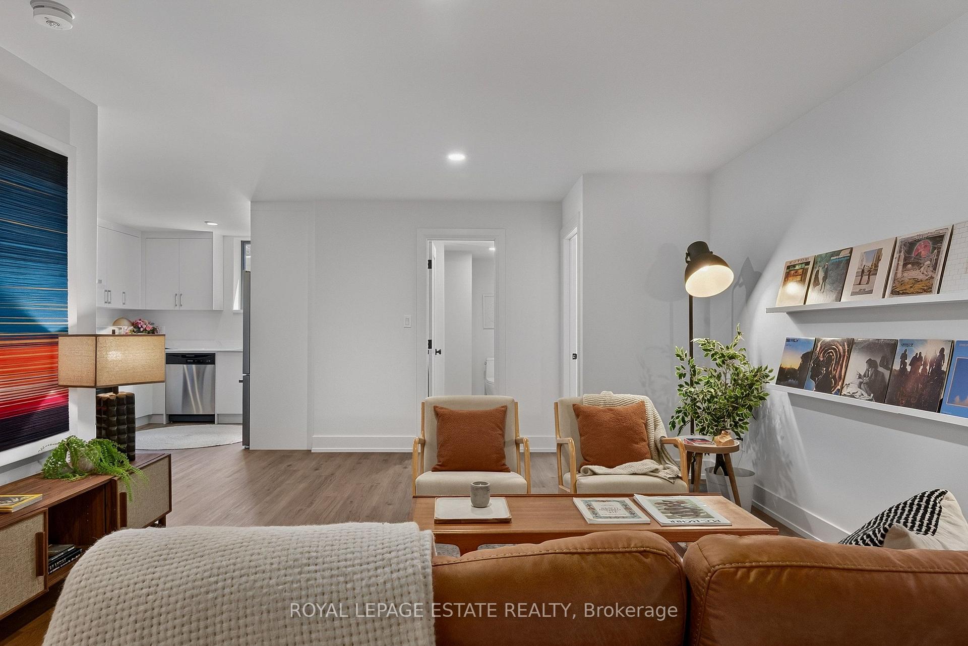 Photo 36 of 5 North Drive, Scarborough, Birchcliffe-Cliffside — HOMEH