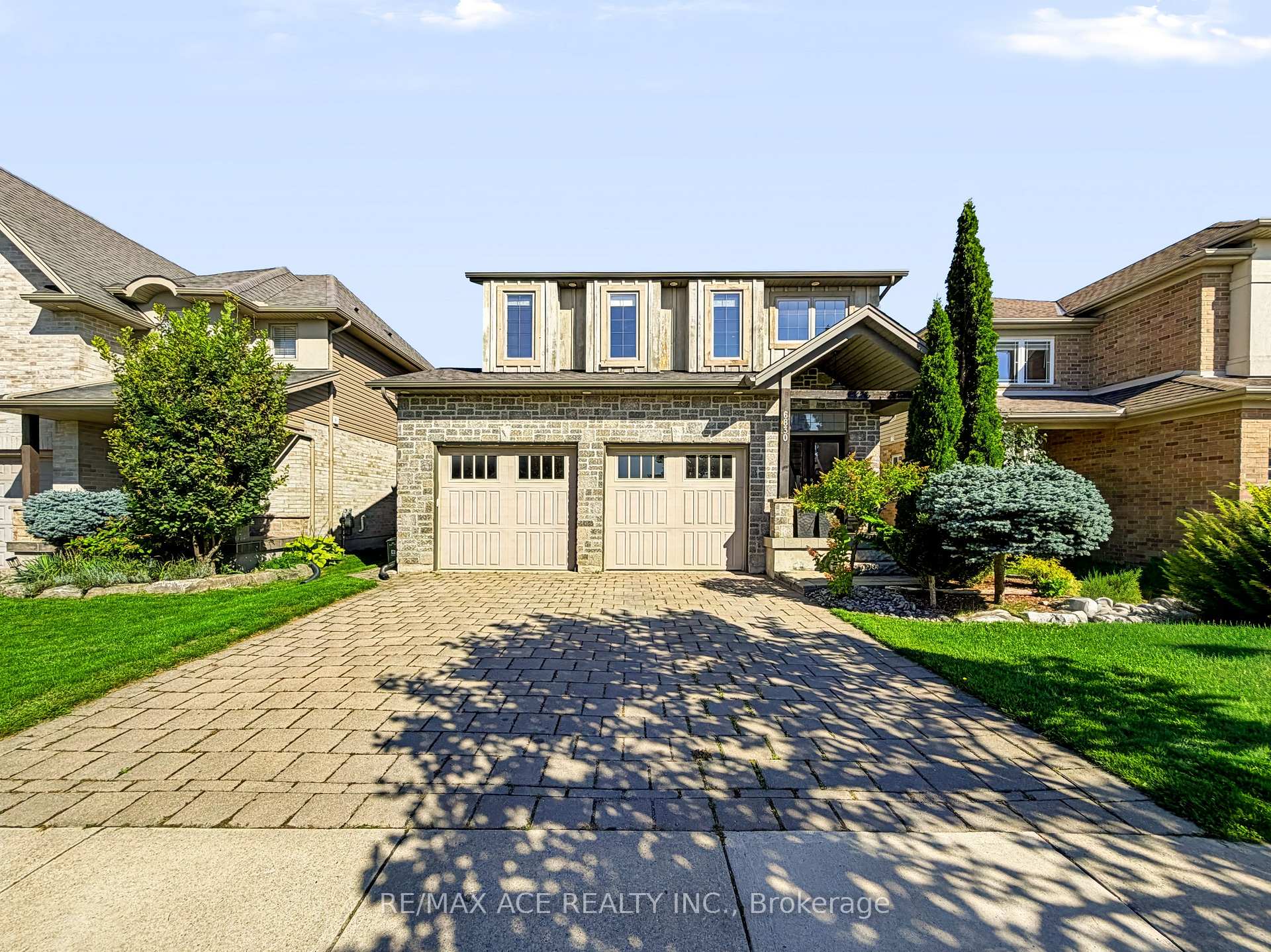 Photo 1 of 6830 Raleigh Boulevard, London, South V — HOMEH