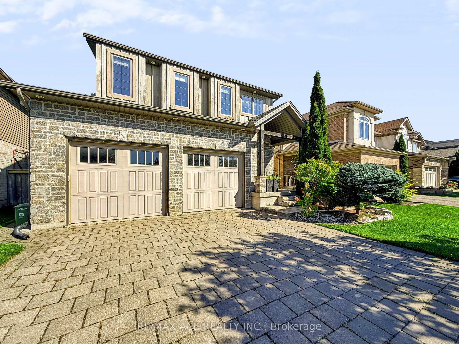 Photo 2 of 6830 Raleigh Boulevard, London, South V — HOMEH