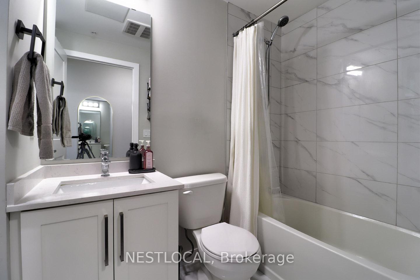 Photo 11 of Unit 1406, 15 Queen Street S, Hamilton, Central — HOMEH