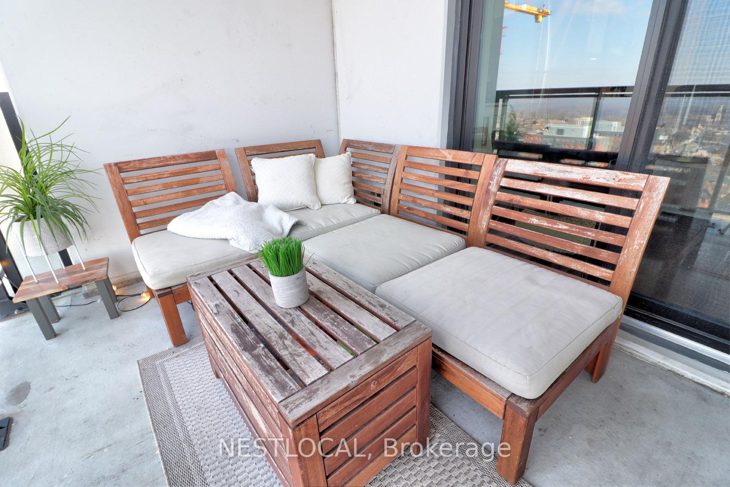 Photo 13 of Unit 1406, 15 Queen Street S, Hamilton, Central — HOMEH
