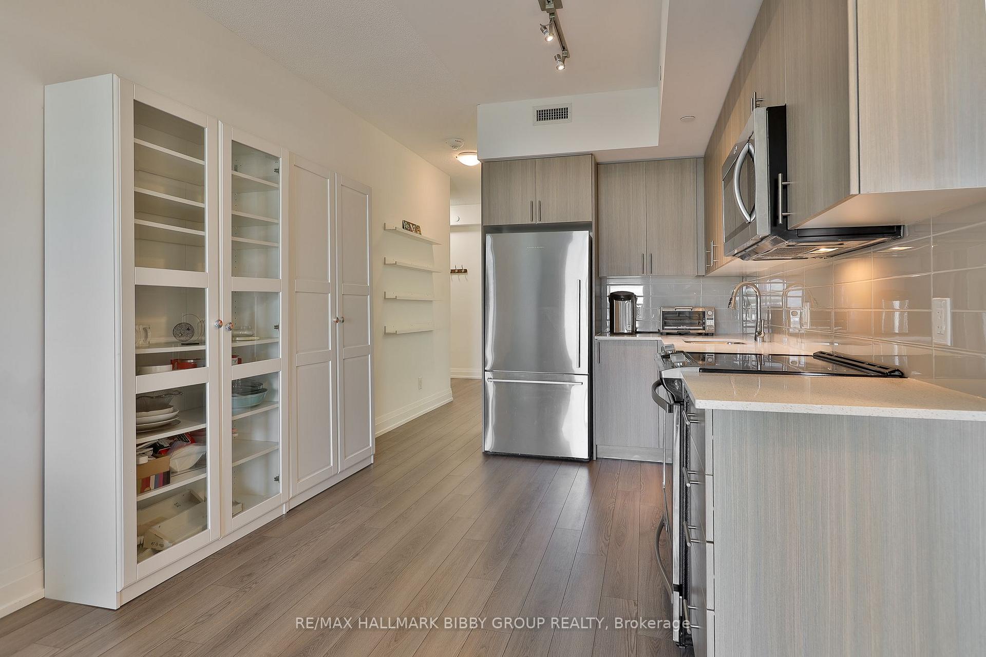 Photo 8 of Unit 519, 591 Sheppard Avenue E, North York, Bayview Village — HOMEH
