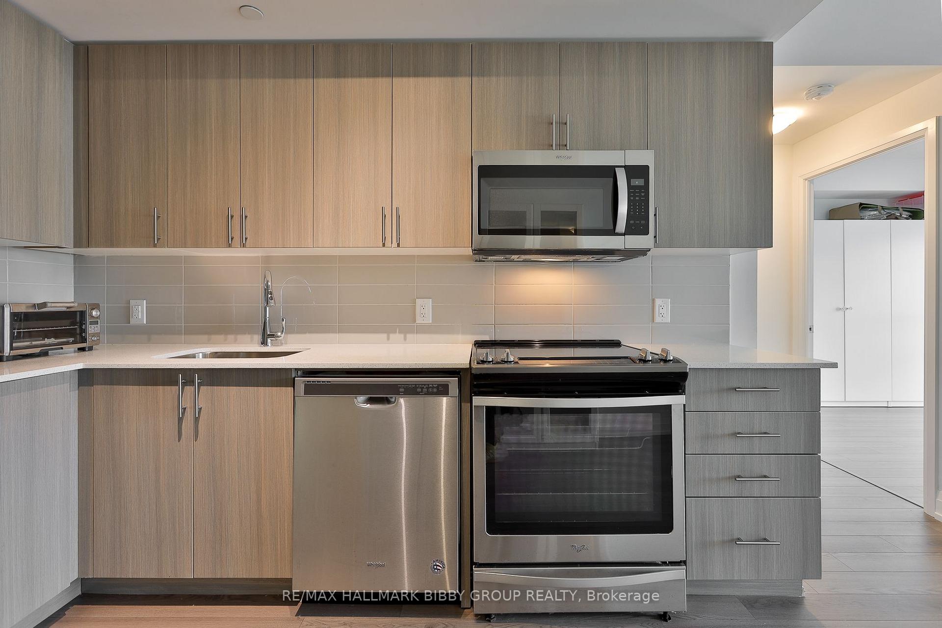 Photo 10 of Unit 519, 591 Sheppard Avenue E, North York, Bayview Village — HOMEH